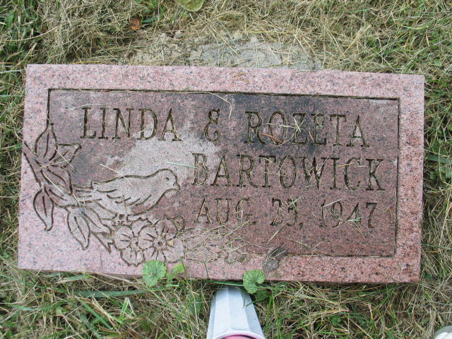 Linda Rozeta Bartowick